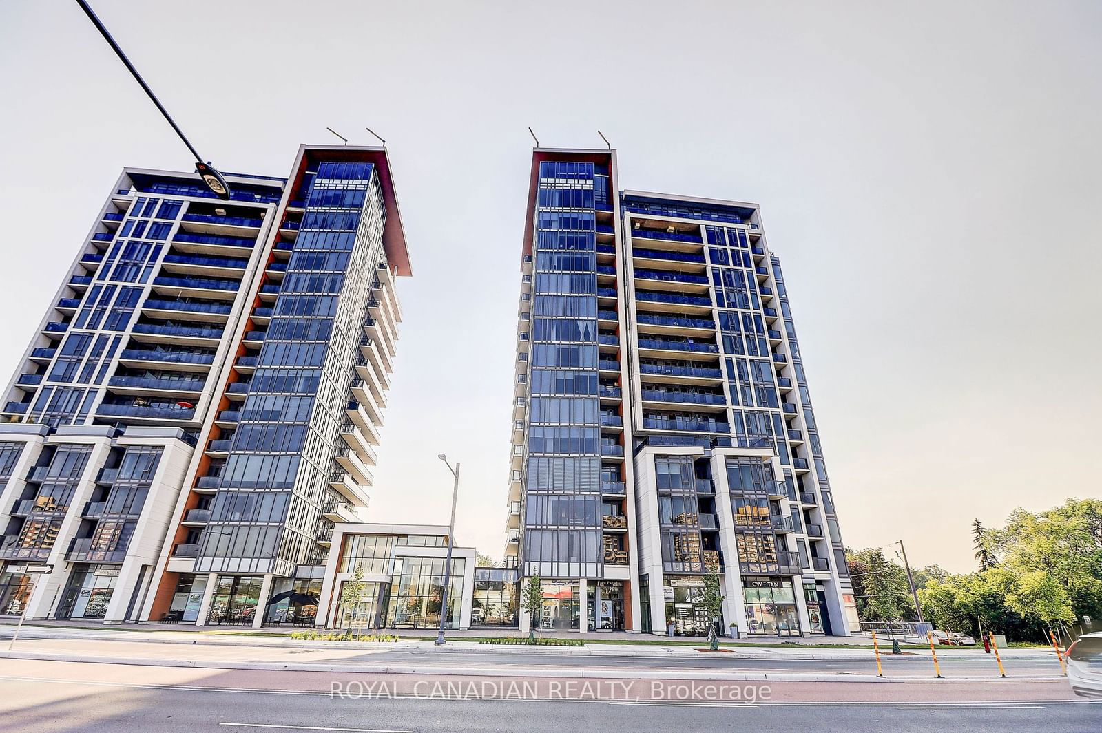 Condo for sale at 208-9608 yonge Street, Richmond Hill, North Richvale, L4C 0X4 - MLS: N11967767