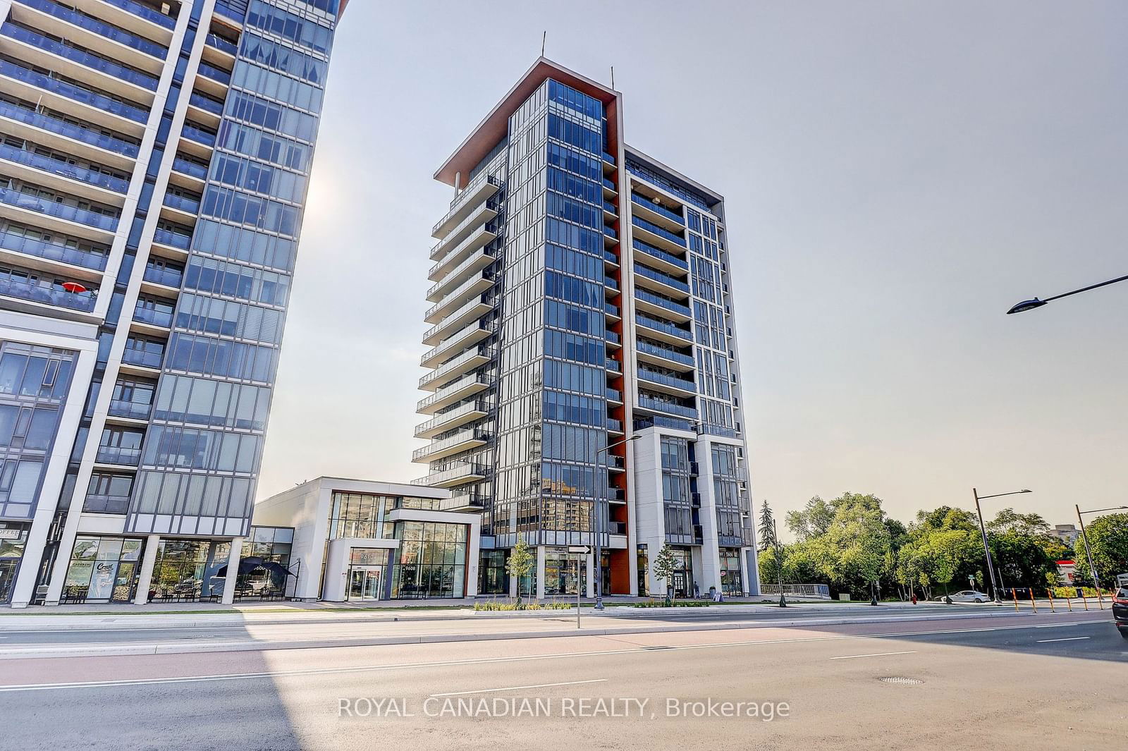 Condo for sale at 208-9608 yonge Street, Richmond Hill, North Richvale, L4C 0X4 - MLS: N11967767