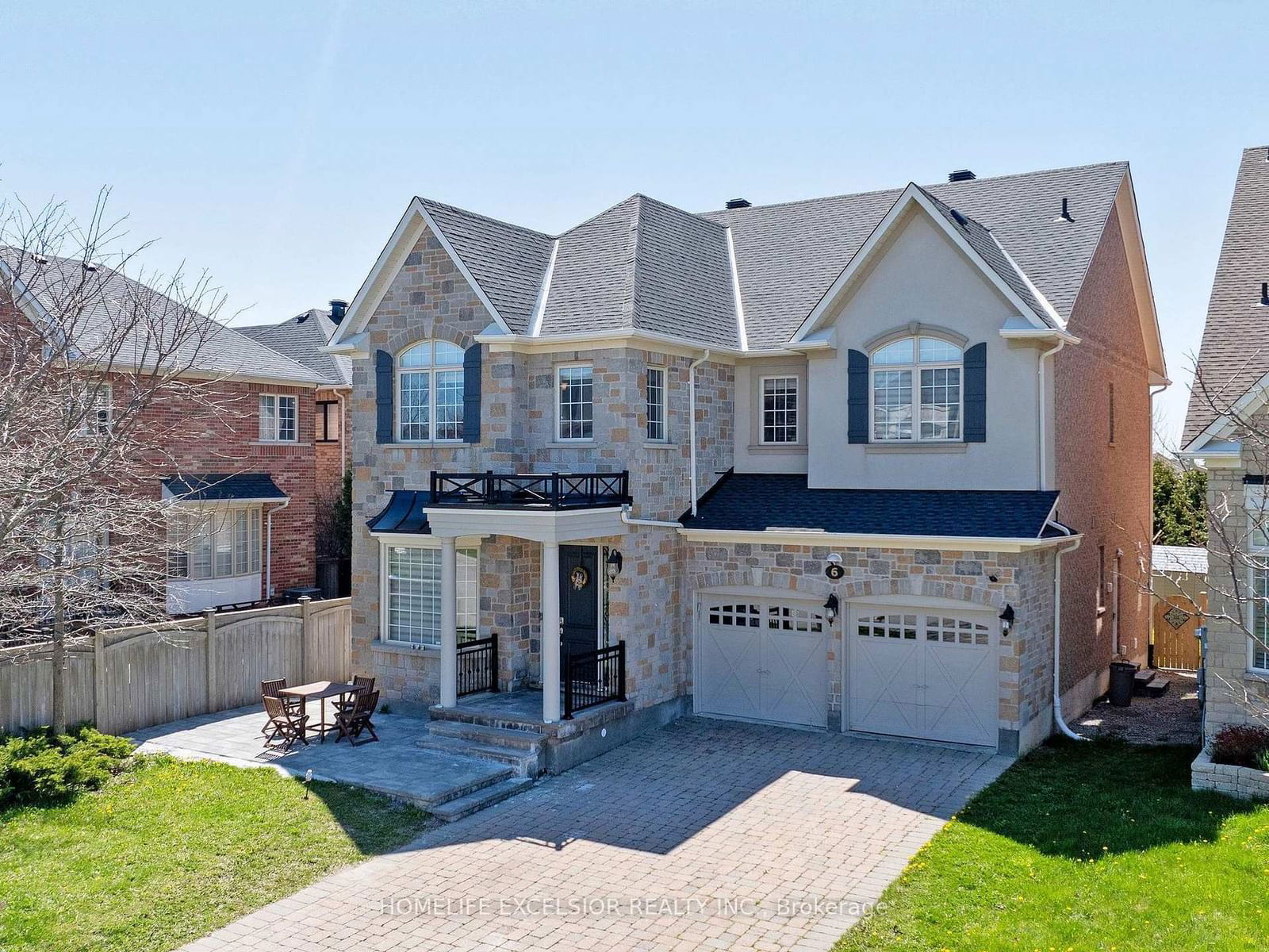 Detached House for sale at 6 Dietzman Court, Richmond Hill, Oak Ridges, L4E 4X6 - MLS: N11968762