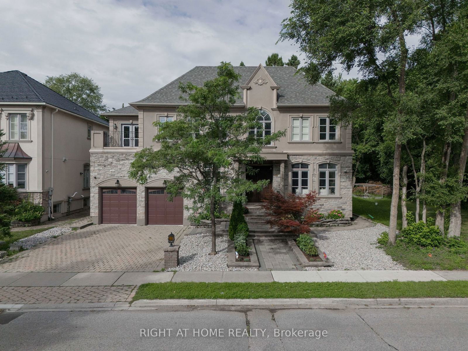 Detached House for sale at 286 Fern Avenue, Richmond Hill, Langstaff, L4C 6L4 - MLS: N11968809