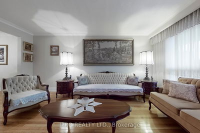 37 Marilyn Pl, Vaughan - West Woodbridge image-0-4