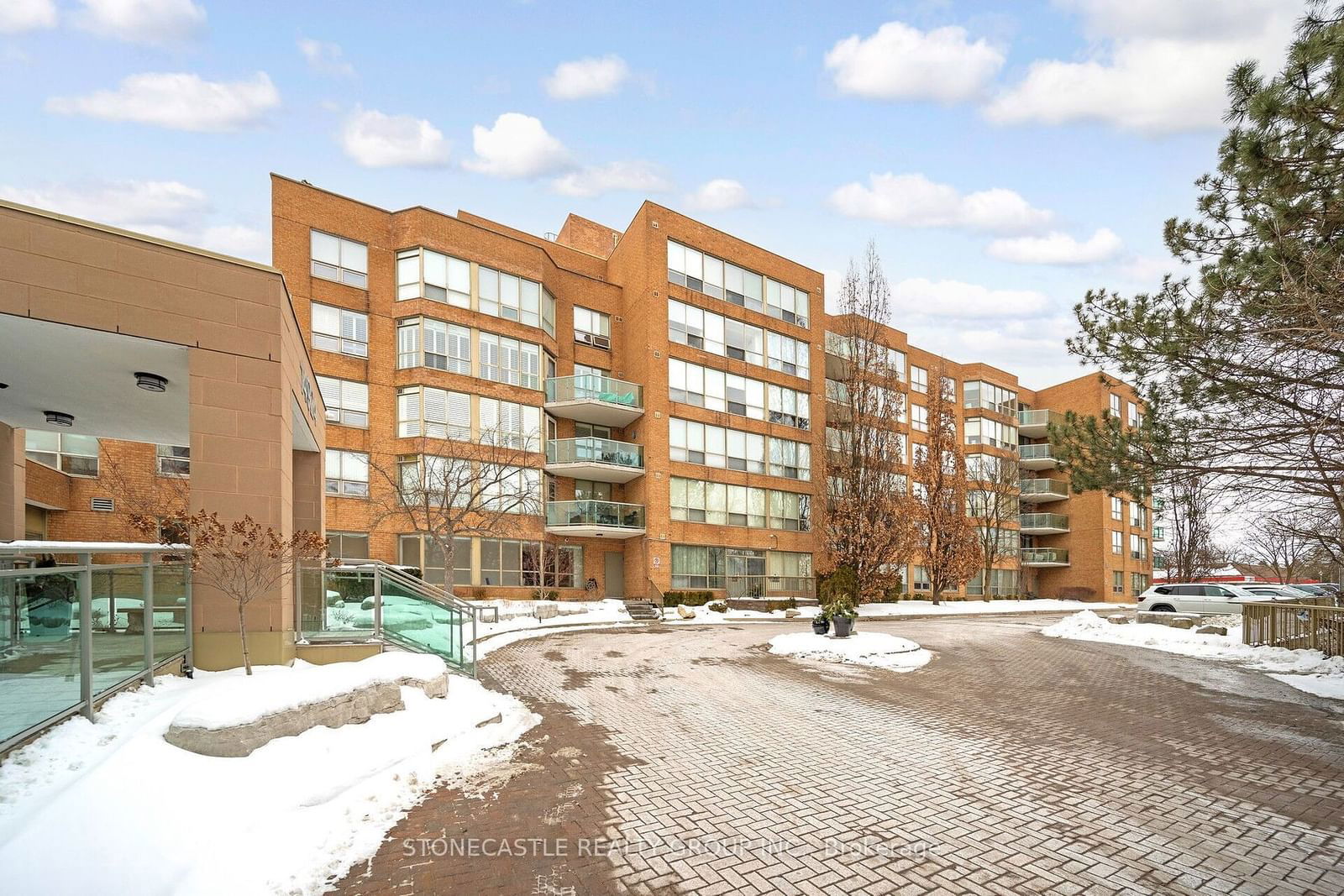 Condo for sale at 218-14924 Yonge Street, Aurora, Aurora Highlands, L4G 6H7 - MLS: N11969742