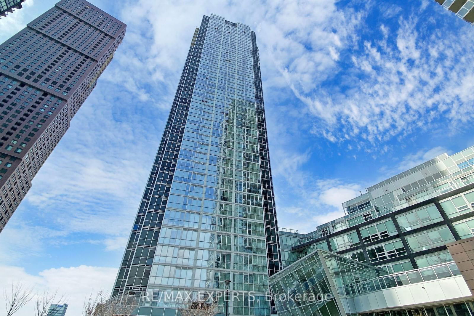 Condo sold at 1901-2916 Highway 7, Vaughan, Concord, L4K 0K6 - MLS: N11970631