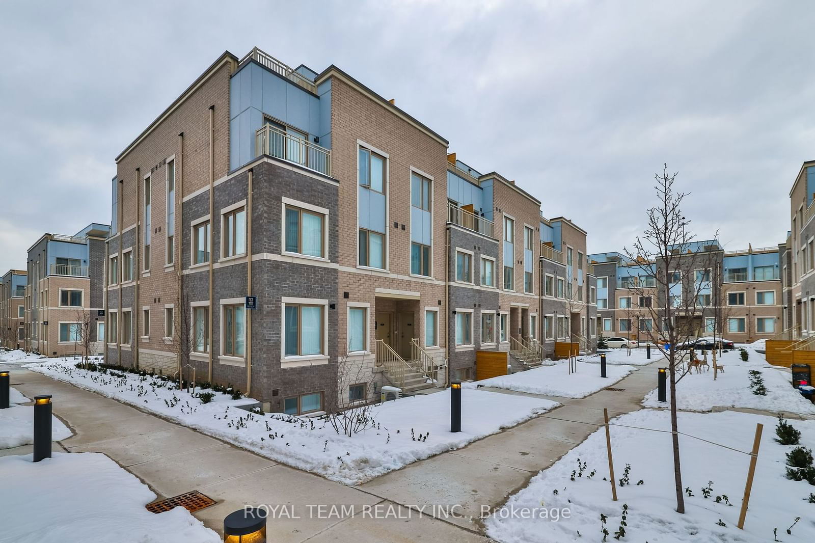 Townhouse for sale at 224-131 Honeycrisp Crescent, Vaughan, Vaughan Corporate Centre, L4K 0N7 - MLS: N11970644