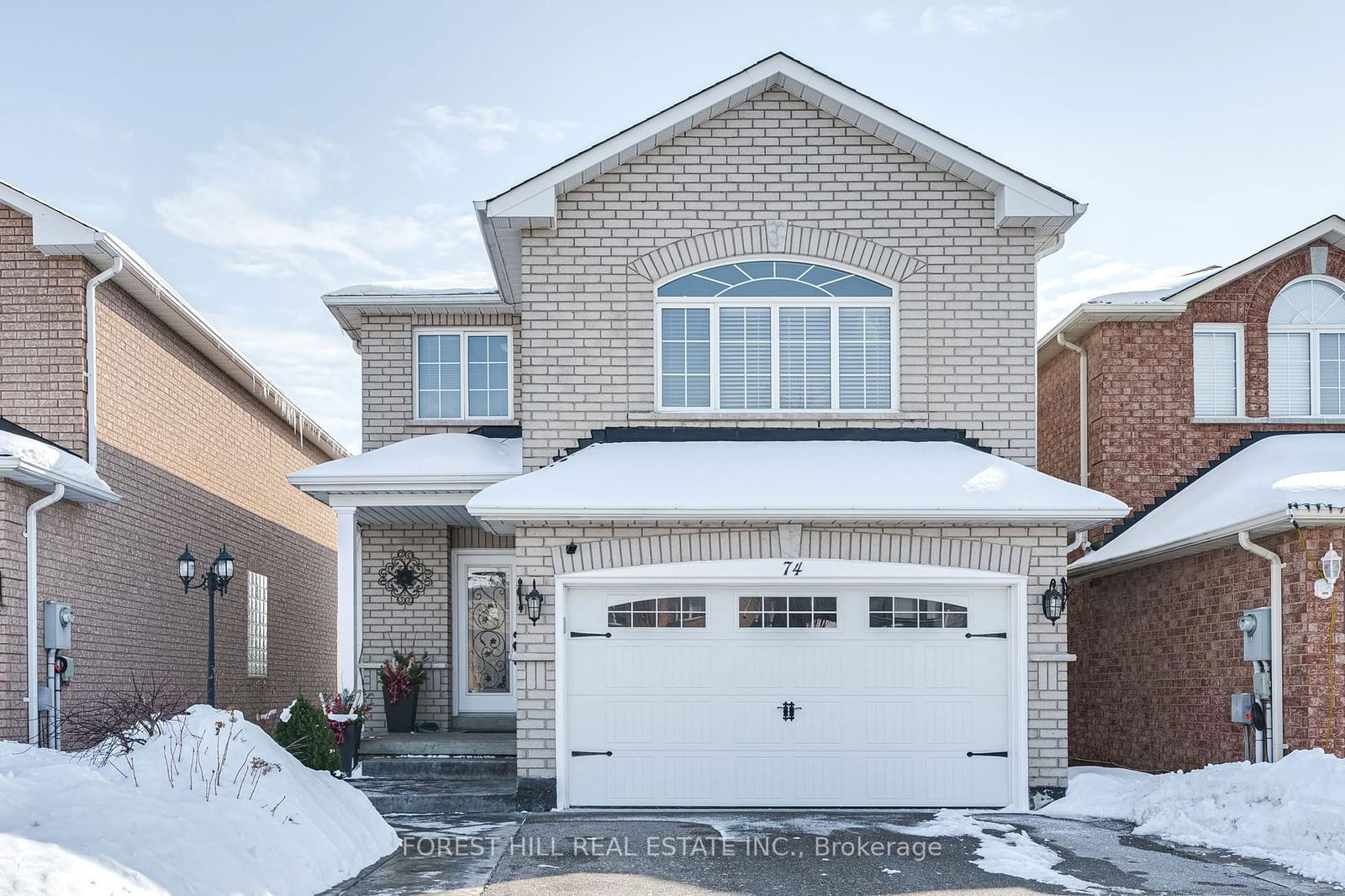 Detached House sold at 74 Solway Avenue, Vaughan, Maple, L6A 2W8 - MLS: N11971061