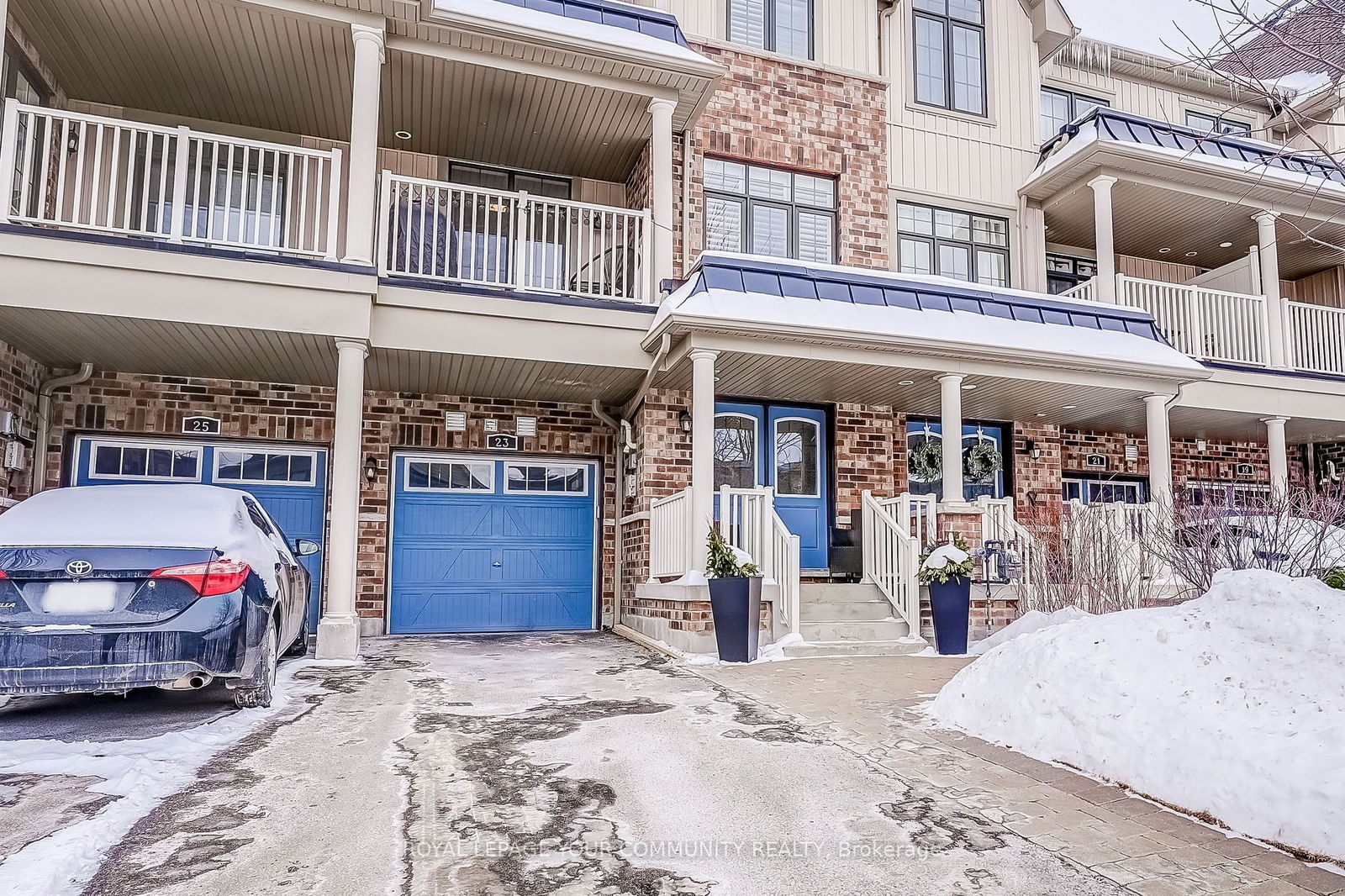 Townhouse for sale at 23 Blackpool Lane, East Gwillimbury, Queensville, L0G 1R0 - MLS: N11971146