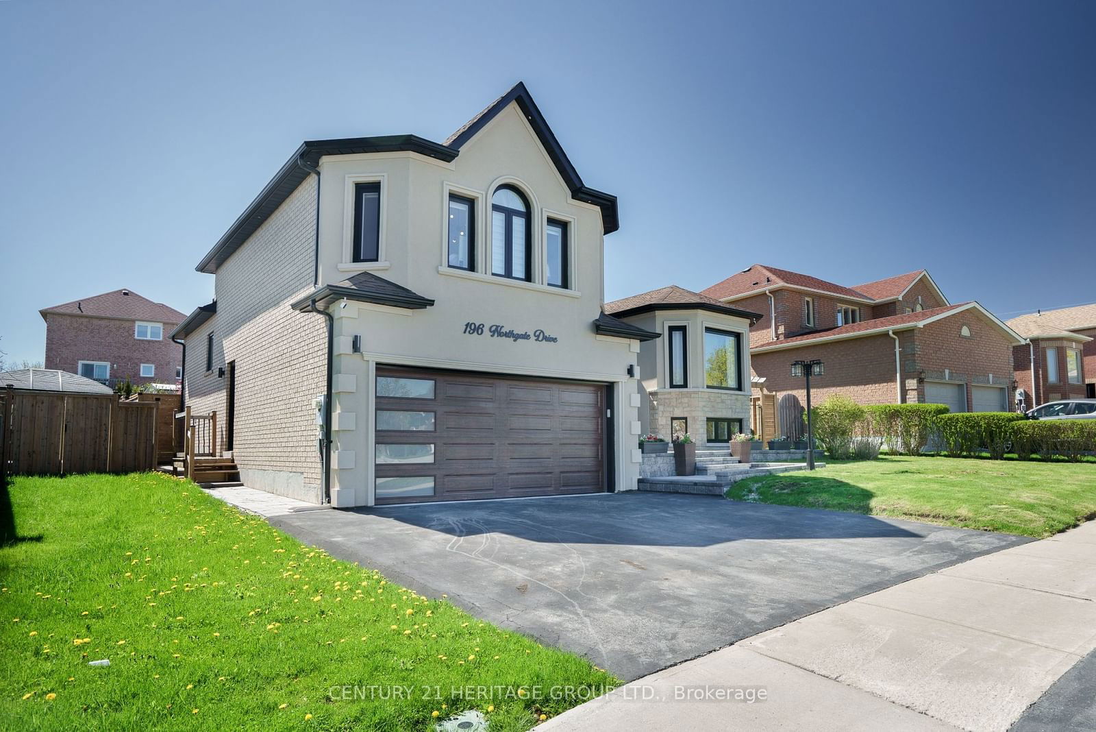 Detached House for sale at 196 Northgate Drive, Bradford West Gwillimbury, Bradford, L3Z 2Z8 - MLS: N11971343