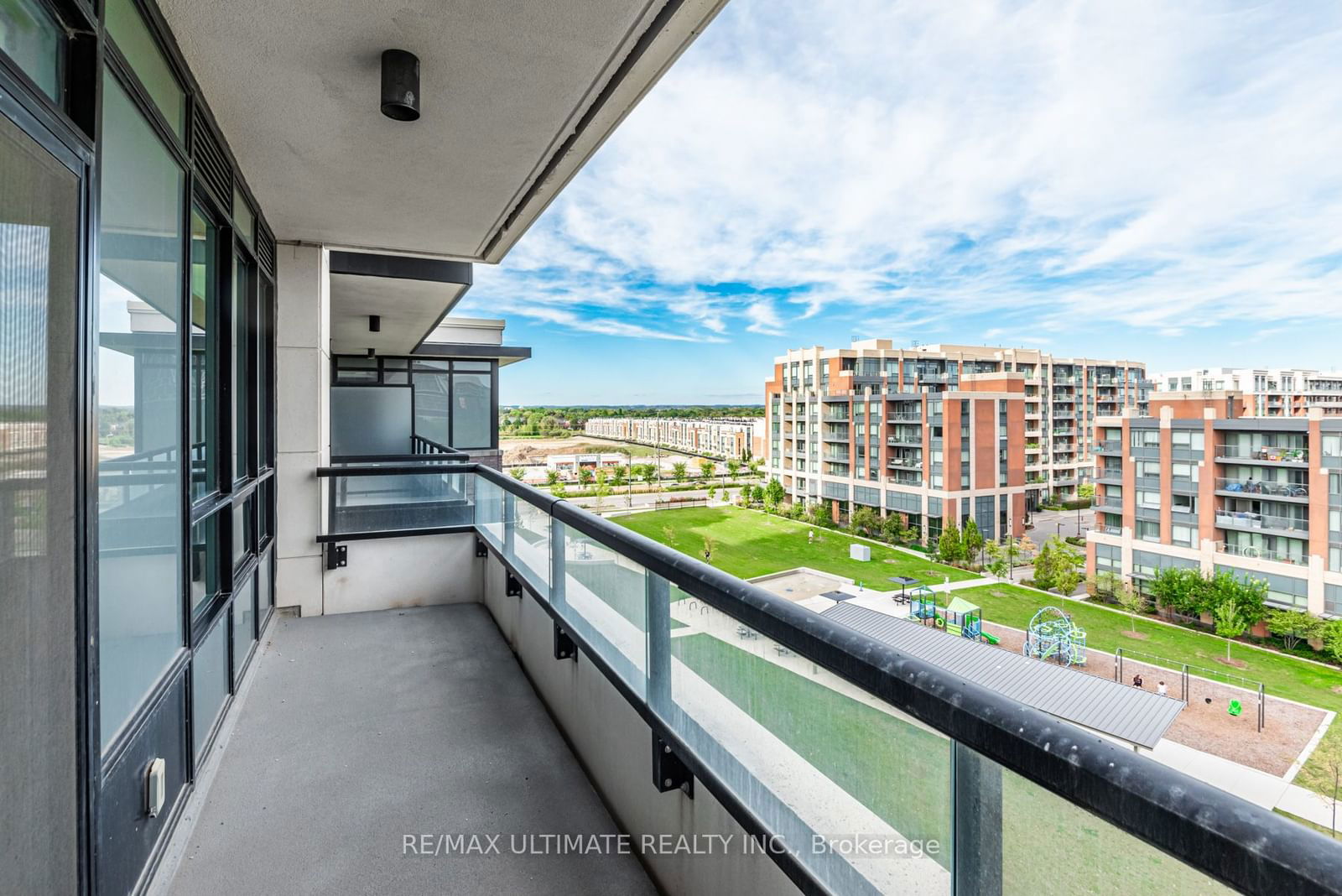 Condo for lease at 711-15 Water Walk Drive, Markham, Unionville, L6G 0G2 - MLS: N11971374