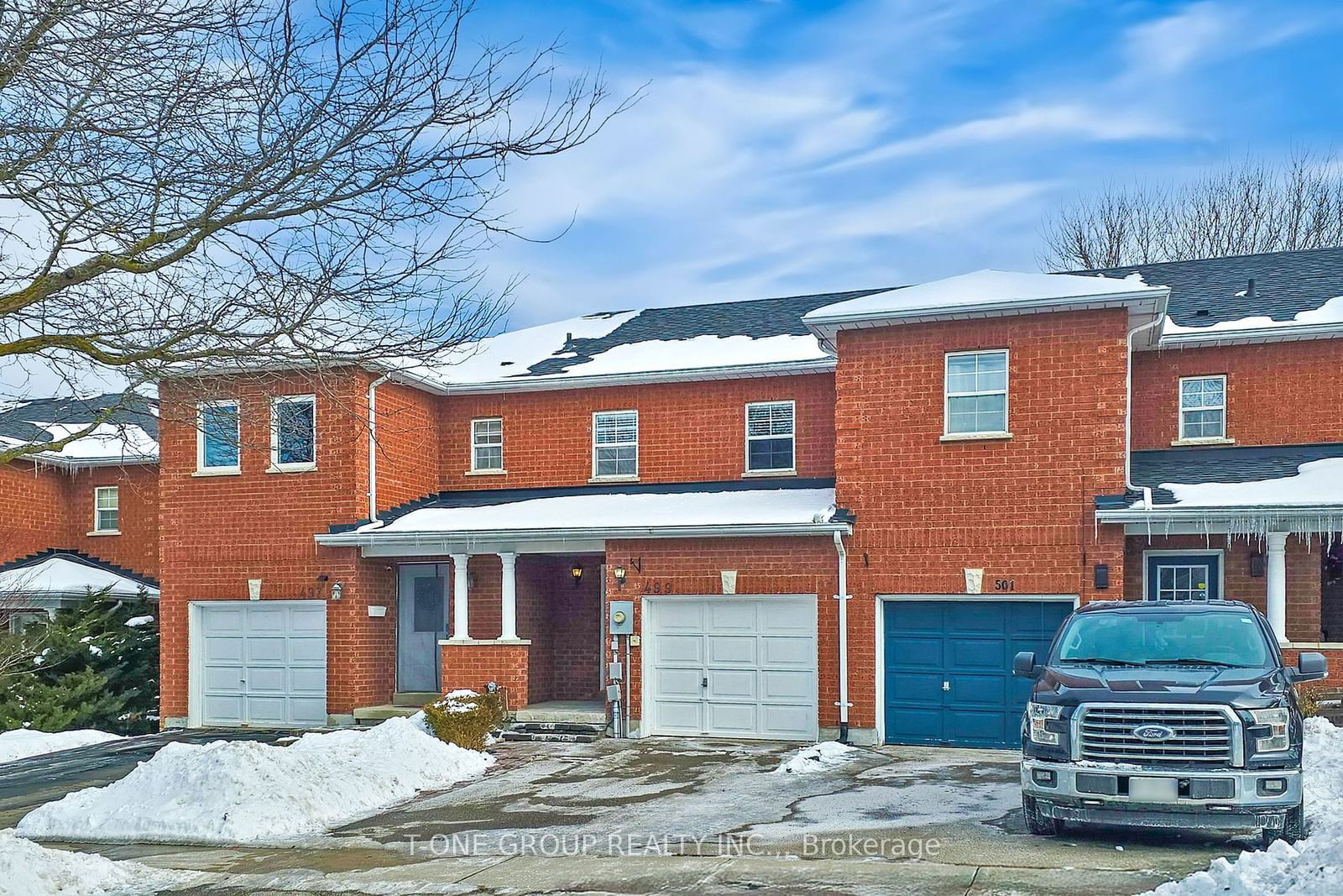 Townhouse for sale at 499 Ainsworth Drive, Newmarket, Gorham-College Manor, L3Y 8R6 - MLS: N11971464