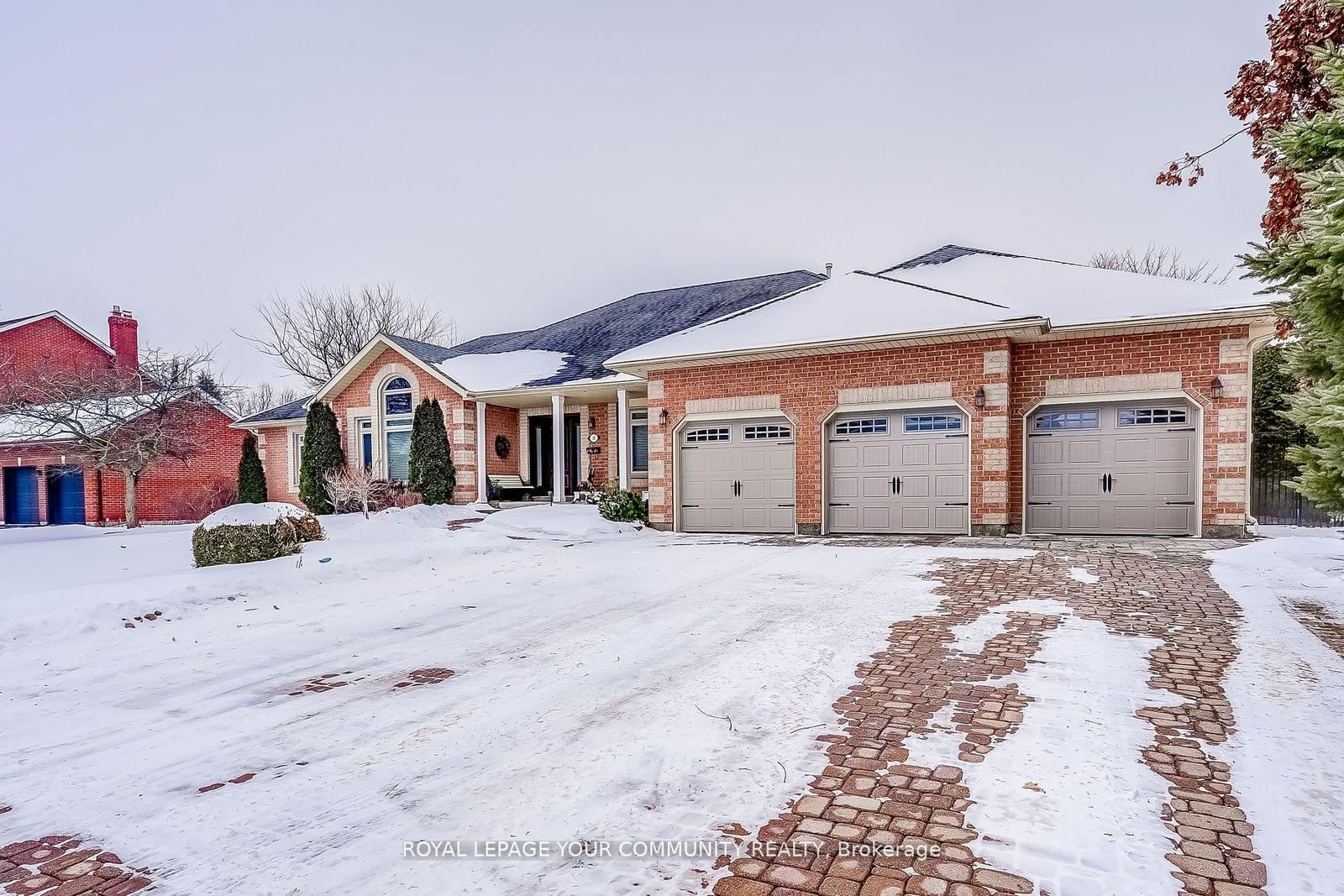 Detached House sold at 11 Whitebirch Lane, East Gwillimbury, Sharon, L0G 1V0 - MLS: N11971625