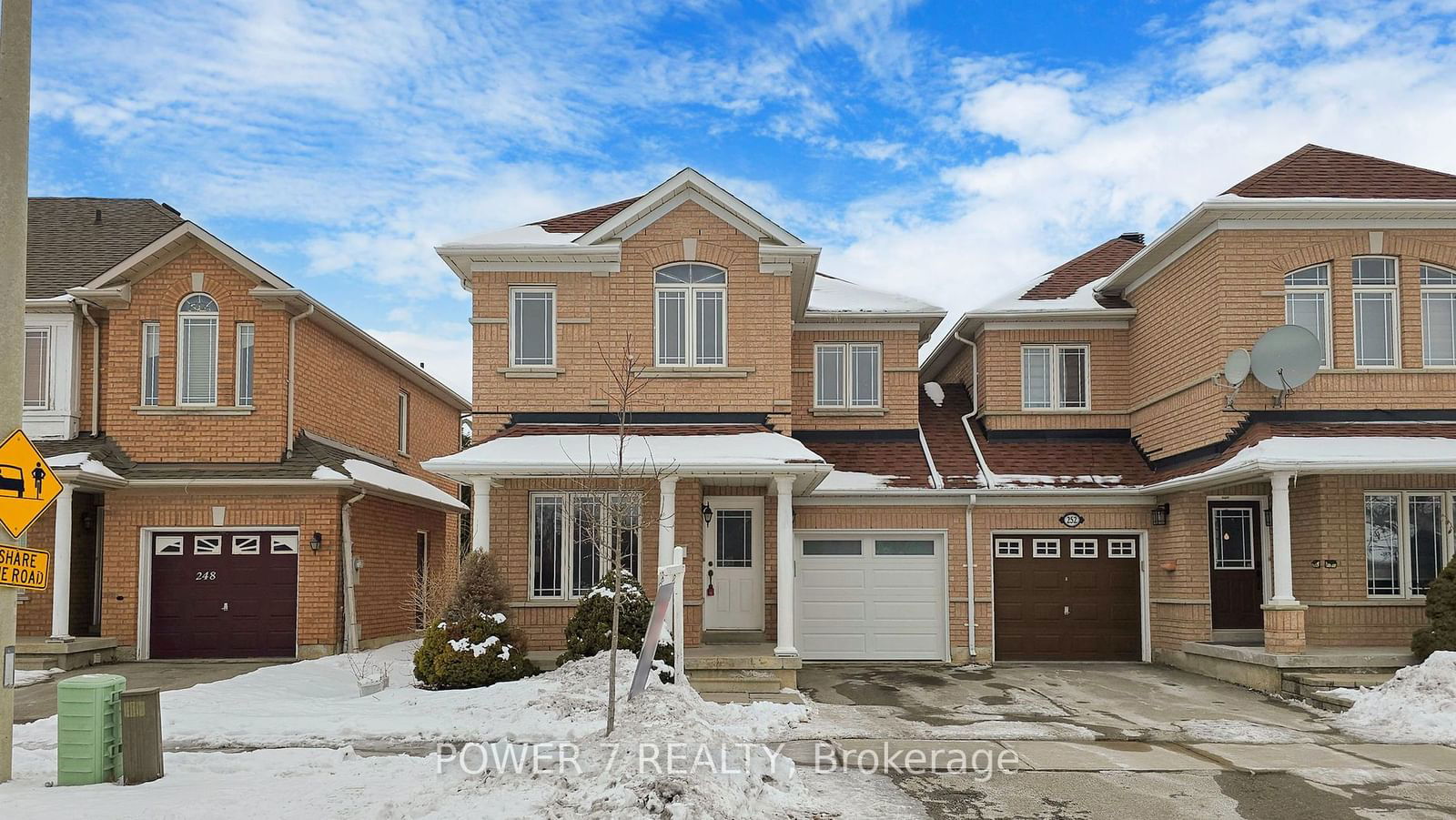 Semi-Detached House for sale at 250 Farmstead Road, Richmond Hill, Rouge Woods, L4S 2K5 - MLS: N11971873