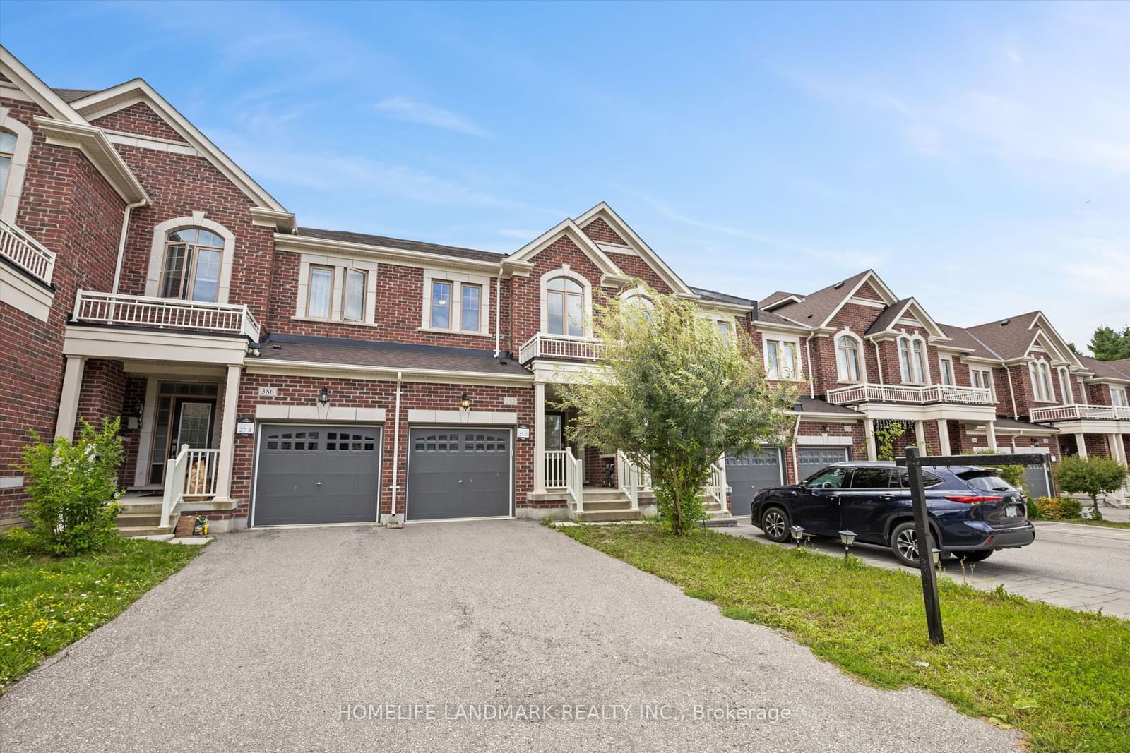 Townhouse for sale at 382 William Graham Drive, Aurora, Rural Aurora, L4G 0Z9 - MLS: N11971948