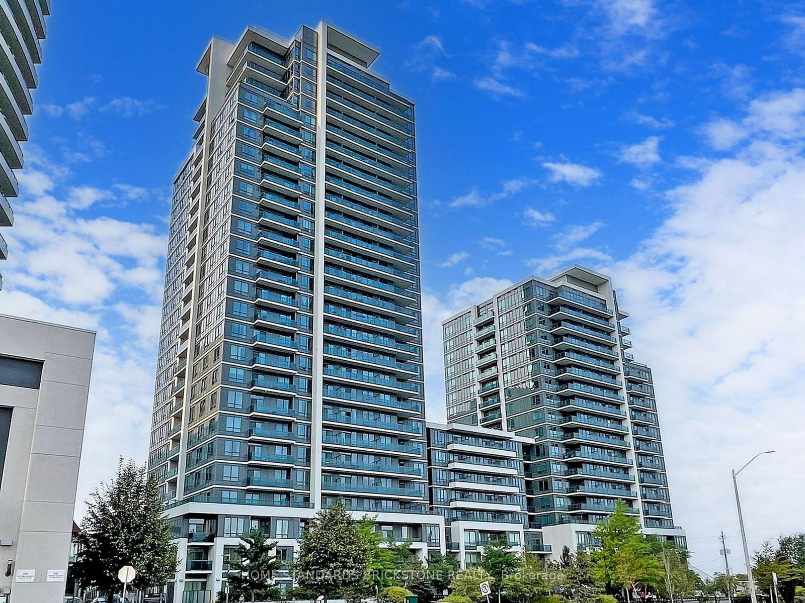 Condo for sale at 712-7167 Yonge Street, Markham, Grandview, L3T 0E1 - MLS: N11972509