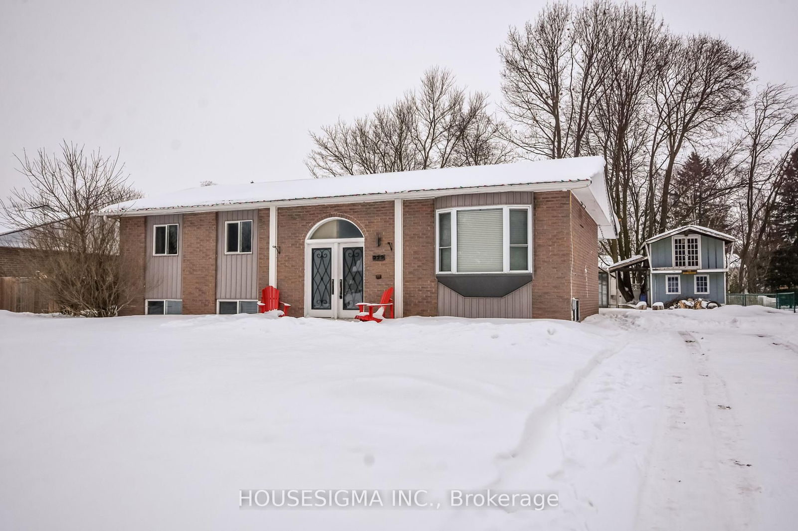 Detached House sold at 229 Sunset Crescent, Innisfil, Stroud, L9S 1J2 - MLS: N11972646