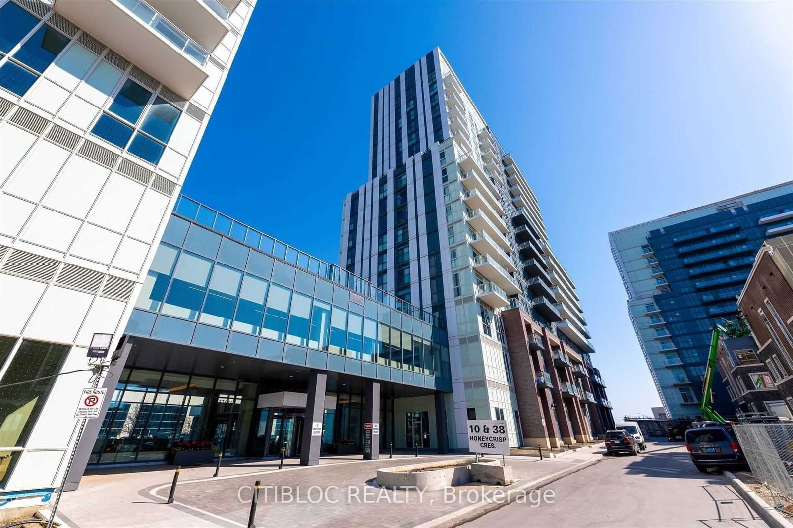 Condo for lease at 1902-38 Honeycrisp Crescent, Vaughan, Concord, L4K 0M8 - MLS: N11973218