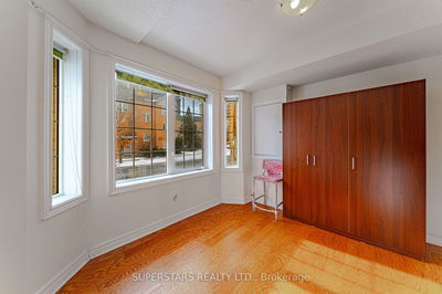 57 Leitchcroft Cres, Markham - Commerce Valley image-0-2