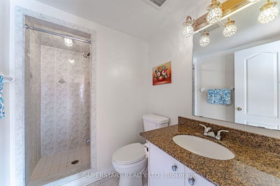 57 Leitchcroft Cres, Markham - Commerce Valley image-0-3