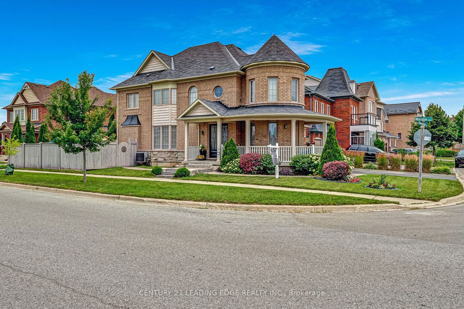 Detached House for sale at 3 Sweetner Drive, Whitchurch-Stouffville, Stouffville, L4A 0T3 - MLS: N11974045