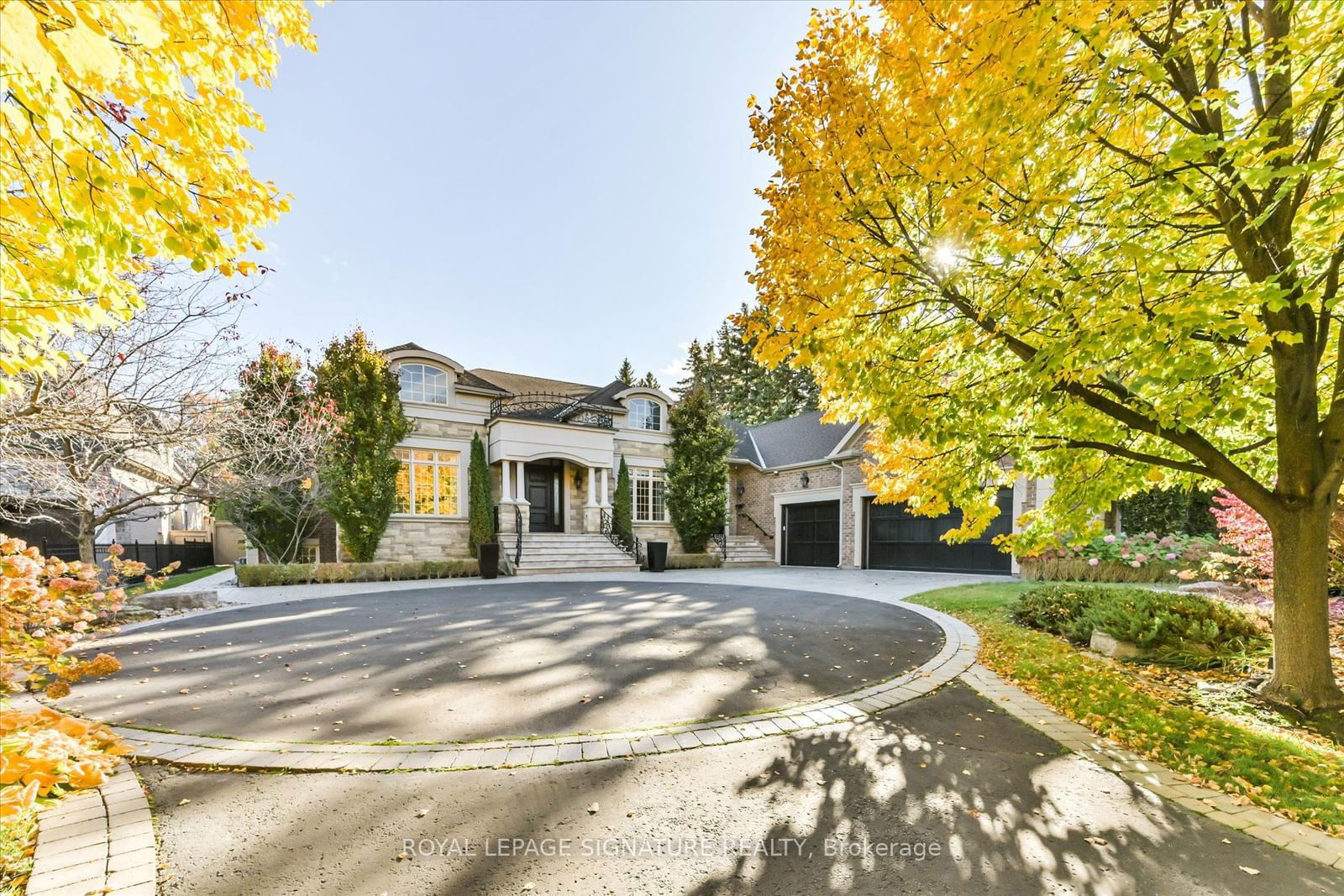 Building at 51 Westwood Lane, Richmond Hill, South Richvale