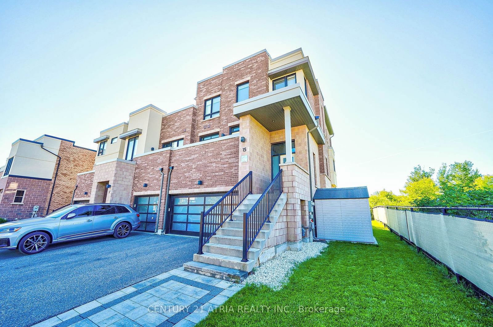 Townhouse for sale at 15 Anchusa Drive, Richmond Hill, Rural Richmond Hill, L4E 5B6 - MLS: N11974287