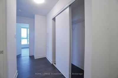 Unit 414 — 38 Andre De Grasse St, Markham - Unionville image-0-3