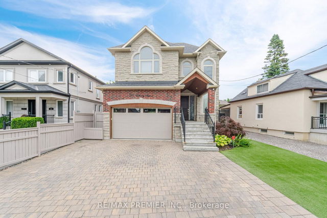 28 Ellerby Square