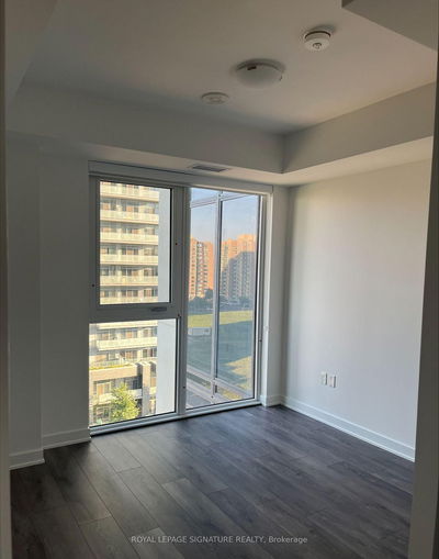 Unit 709 — 105 Oneida Cres, Richmond Hill - Langstaff image-0-2