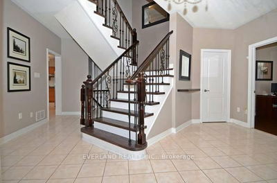 1bdr119 Alamo Heights Dr, Richmond Hill - Westbrook image-0-2