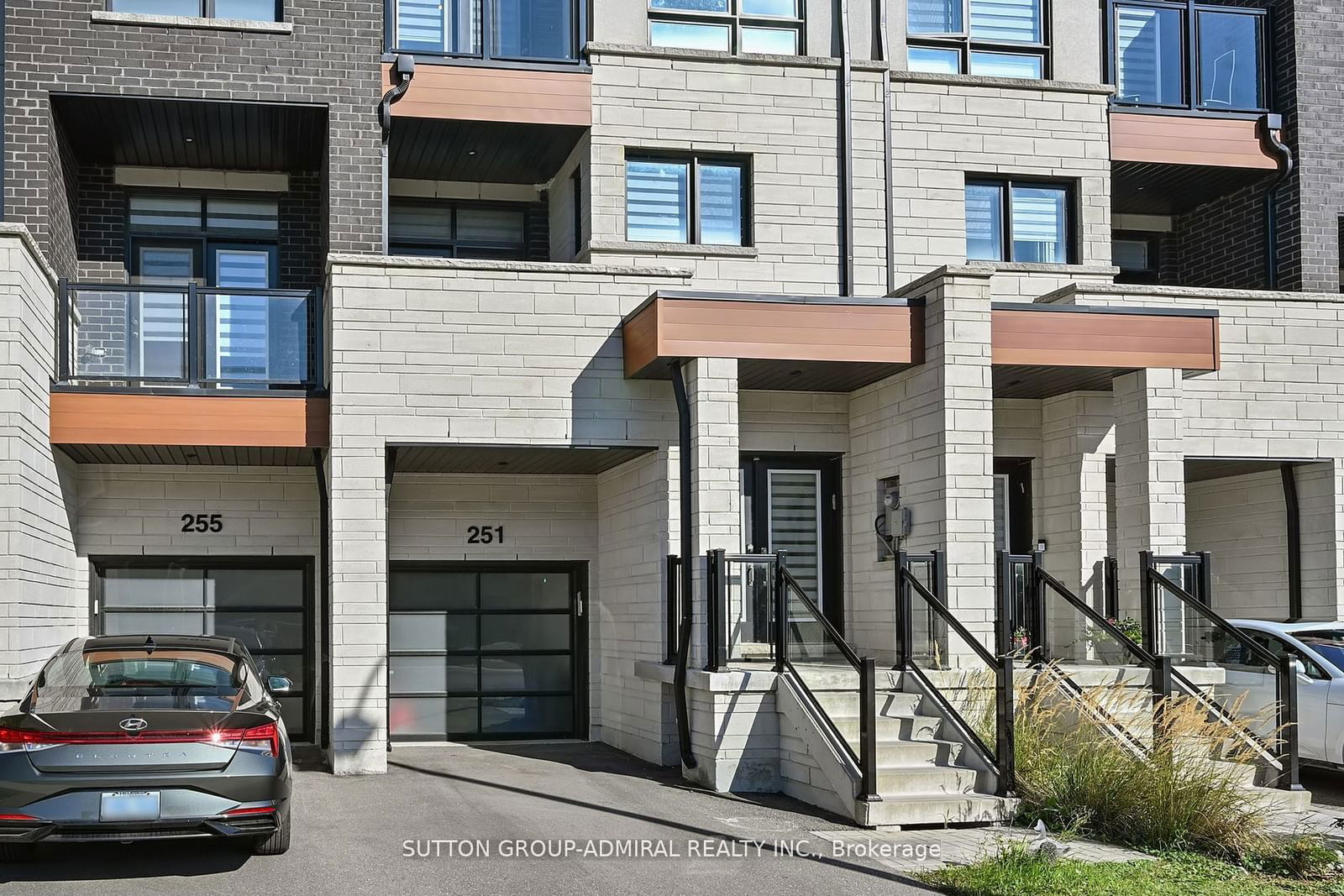 Townhouse for sale at 251 Thomas Cook Avenue, Vaughan, Patterson, L6A 5A1 - MLS: N11974938