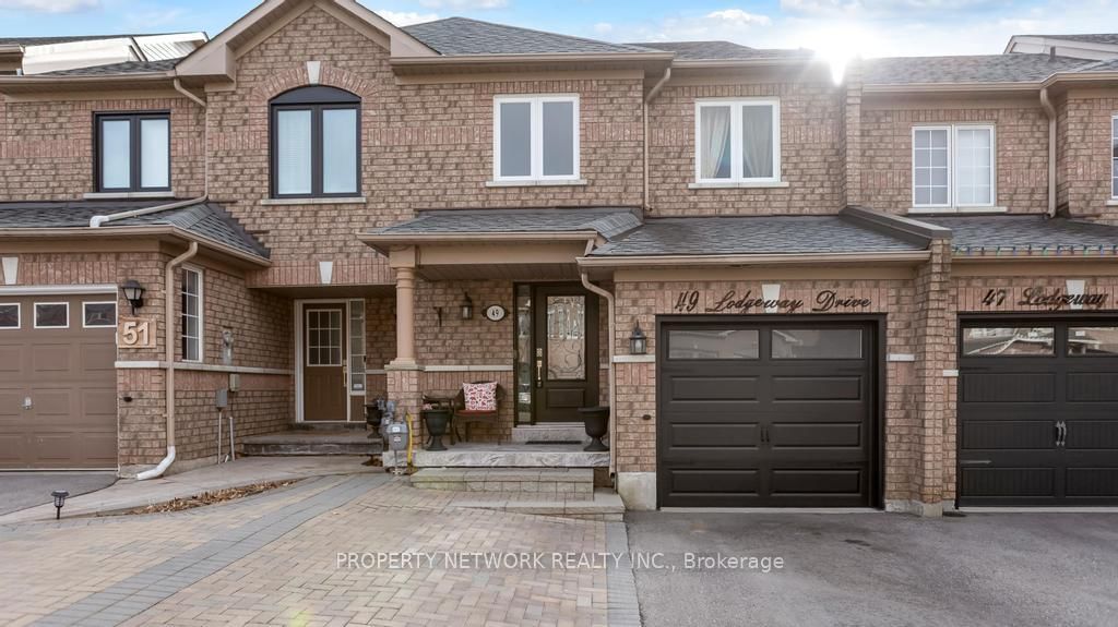 Townhouse for sale at 49 Lodgeway Drive, Vaughan, Rural Vaughan, L6A 3S4 - MLS: N11975111