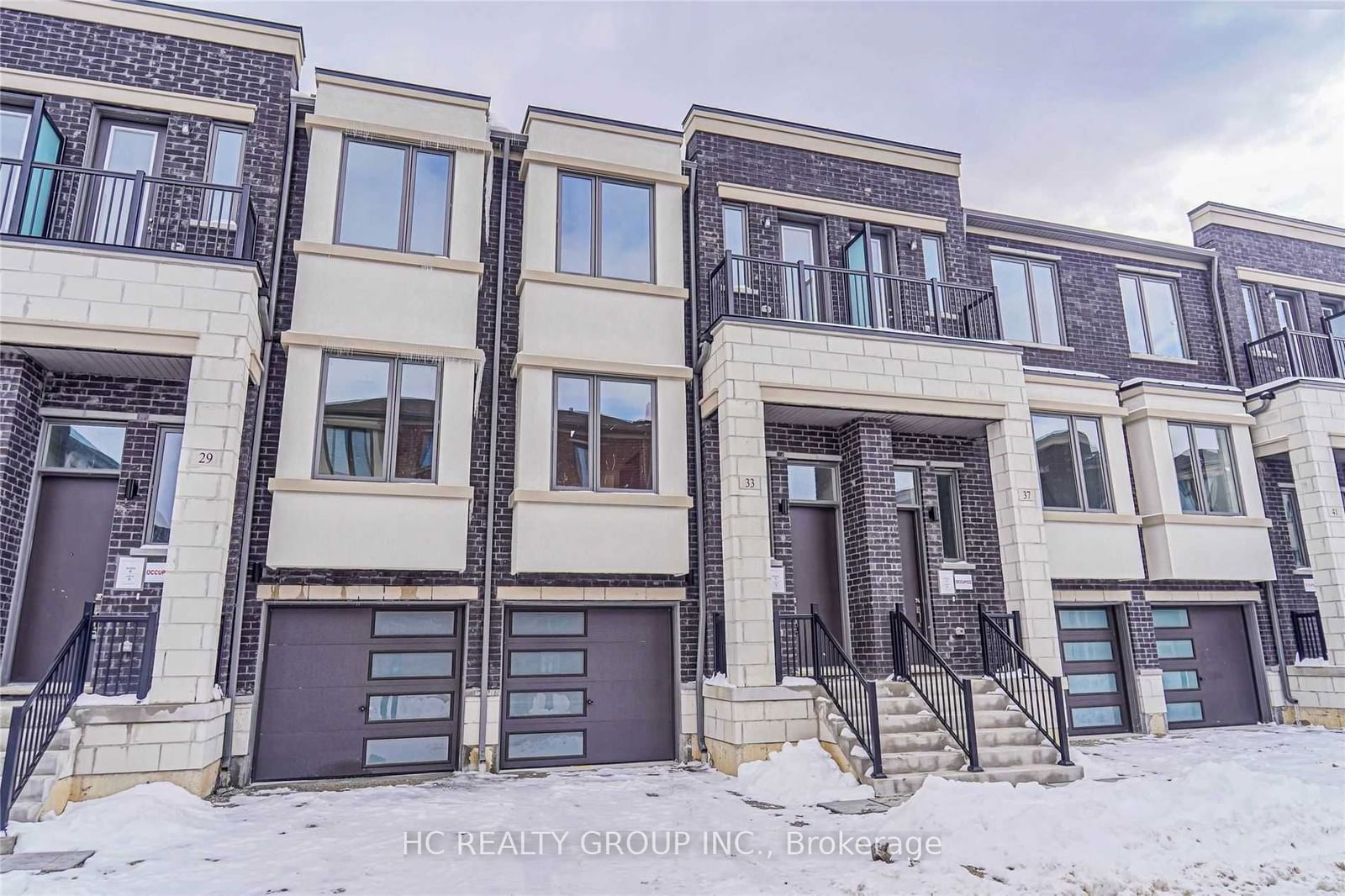 Townhouse for lease at 33 Rattenbury Road, Vaughan, Patterson, L6A 5C5 - MLS: N11975161