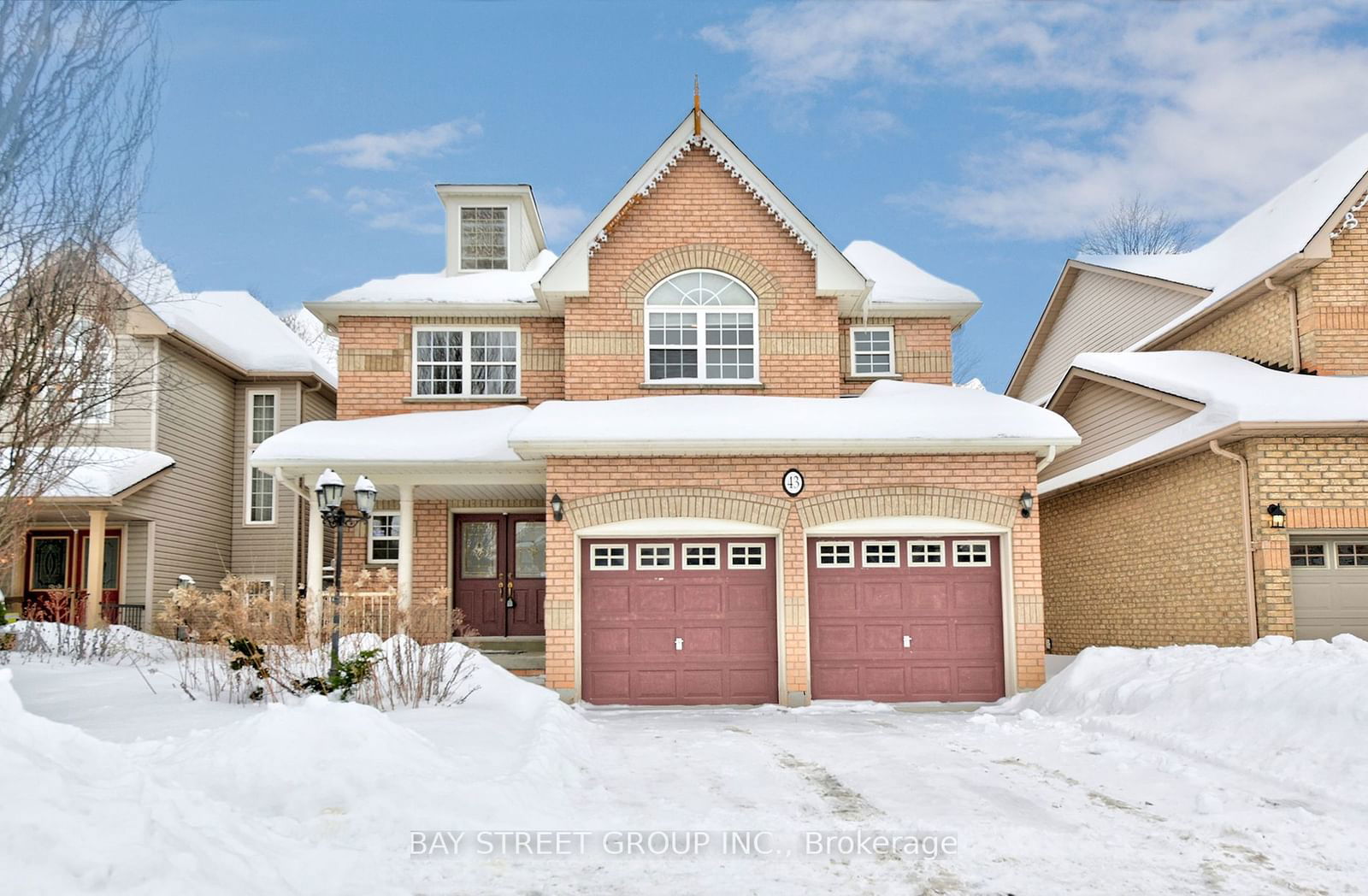 Detached House for sale at 43 English Oak Drive, Richmond Hill, Oak Ridges Lake Wilcox, L4E 3W2 - MLS: N11975162