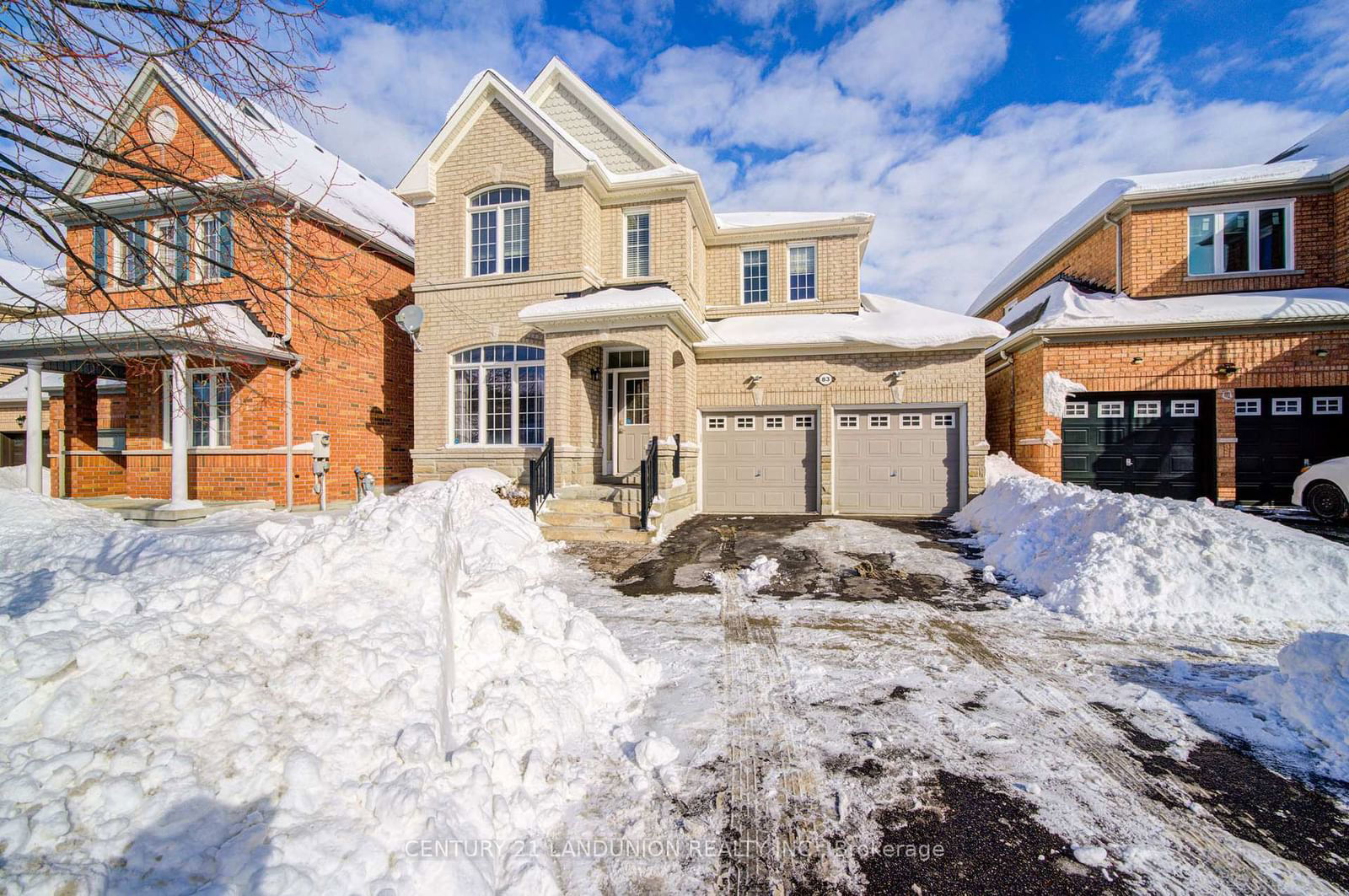 Detached House for sale at 83 Stonechurch Crescent, Markham, Box Grove, L6B 0H4 - MLS: N11975393