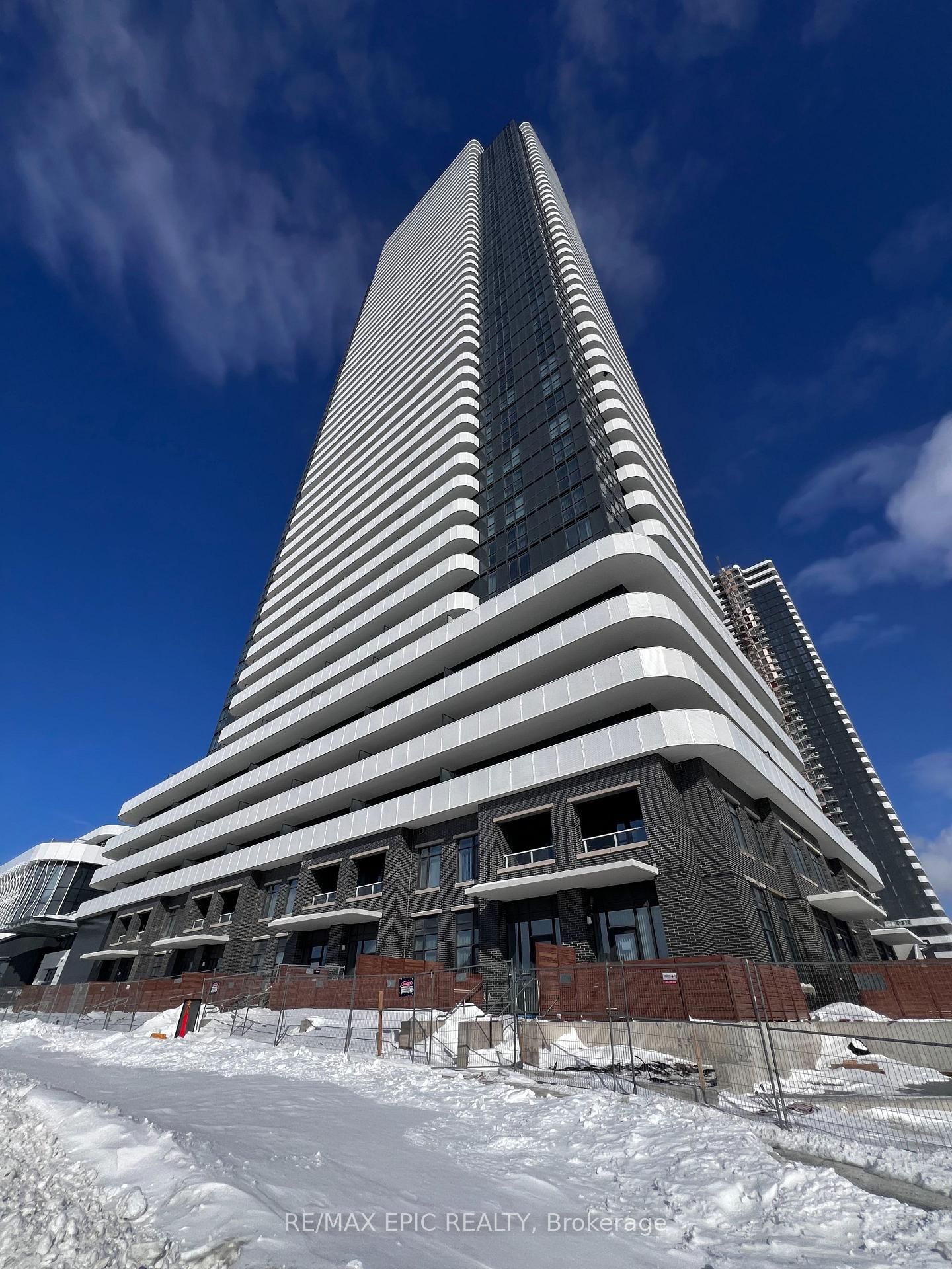 Condo for lease at 2210-195 Commerce Street, Vaughan, Vaughan Corporate Centre, L4K 0P9 - MLS: N11975461