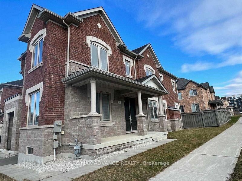 Townhouse for lease at 3 Durblee Avenue, Aurora, Rural Aurora, L4G 0Z8 - MLS: N11975463