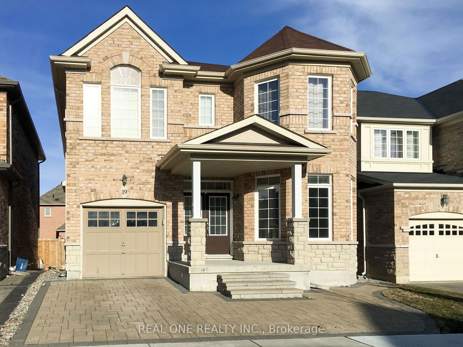 Detached House for sale at 19 Fred Mclaren Boulevard, Markham, Wismer, L6E 0L3 - MLS: N11975598