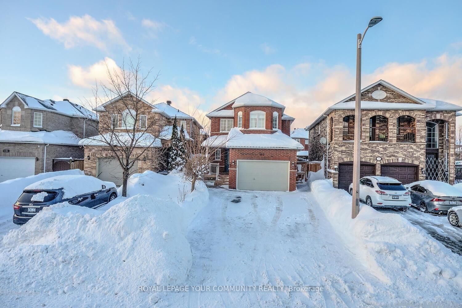 Detached House for sale at 107 Purcell Crescent, Vaughan, Maple, L6A 3C7 - MLS: N11975695