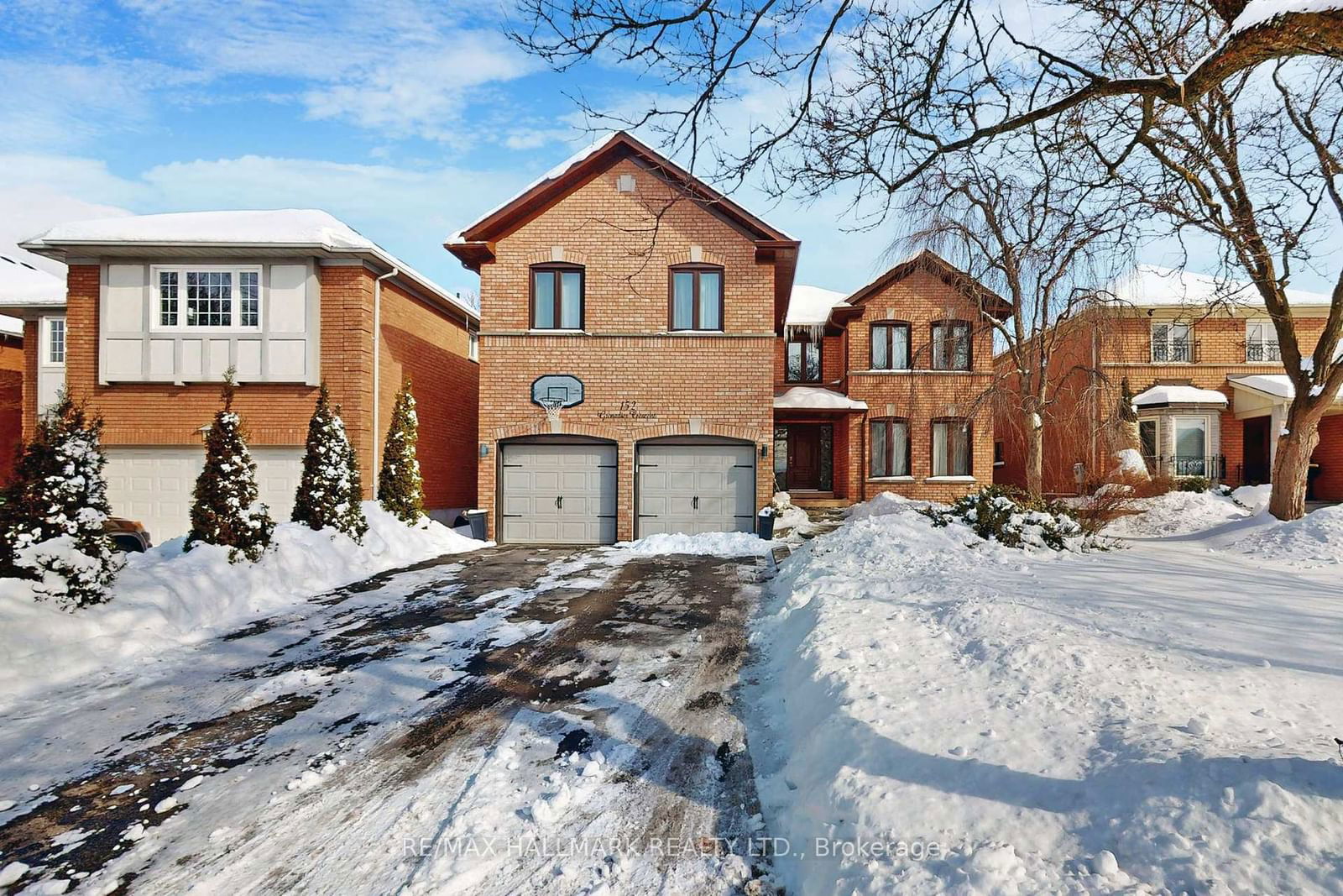 Detached House for sale at 152 Grenadier Crescent, Vaughan, Beverley Glen, L4J 7V6 - MLS: N11975792