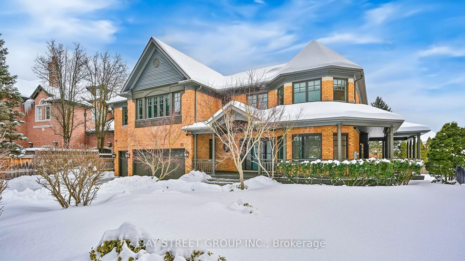 Building at 25 Brookshill Crescent, Richmond Hill, Bayview Hill