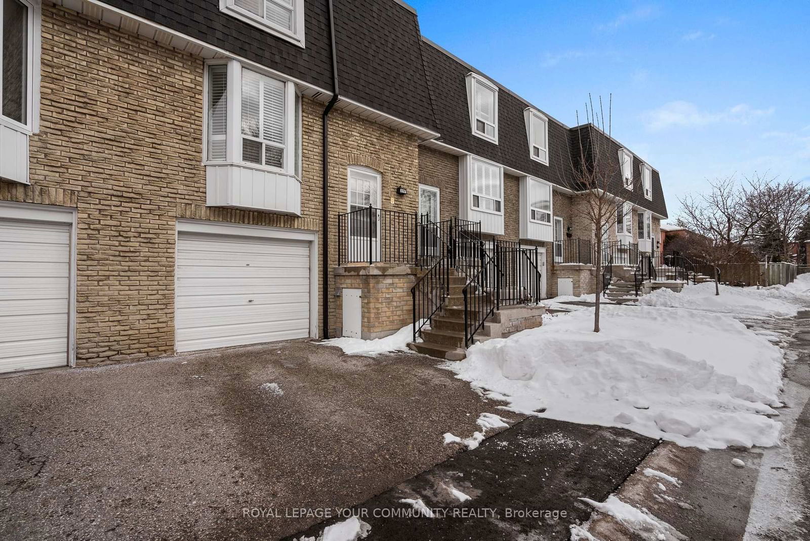 Townhouse for sale at 248 Royal Orchard Boulevard, Markham, Royal Orchard, L3T 3E7 - MLS: N11975964