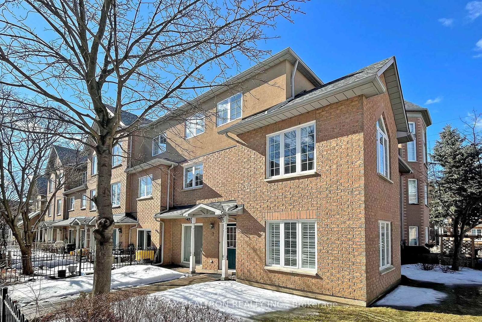 Townhouse leased at 7-2 Cox Boulevard, Markham, Unionville, L3R 4E8 - MLS: N11976286