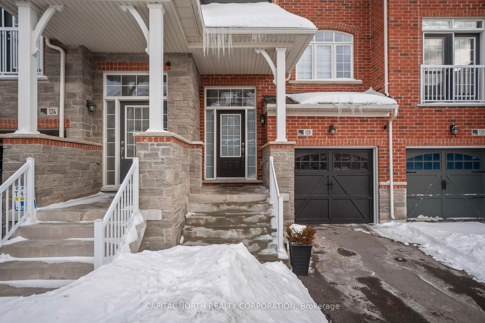 Townhouse for sale at 128 Sunset Terrace, Vaughan, Vellore Village, L4H 4S2 - MLS: N11976288