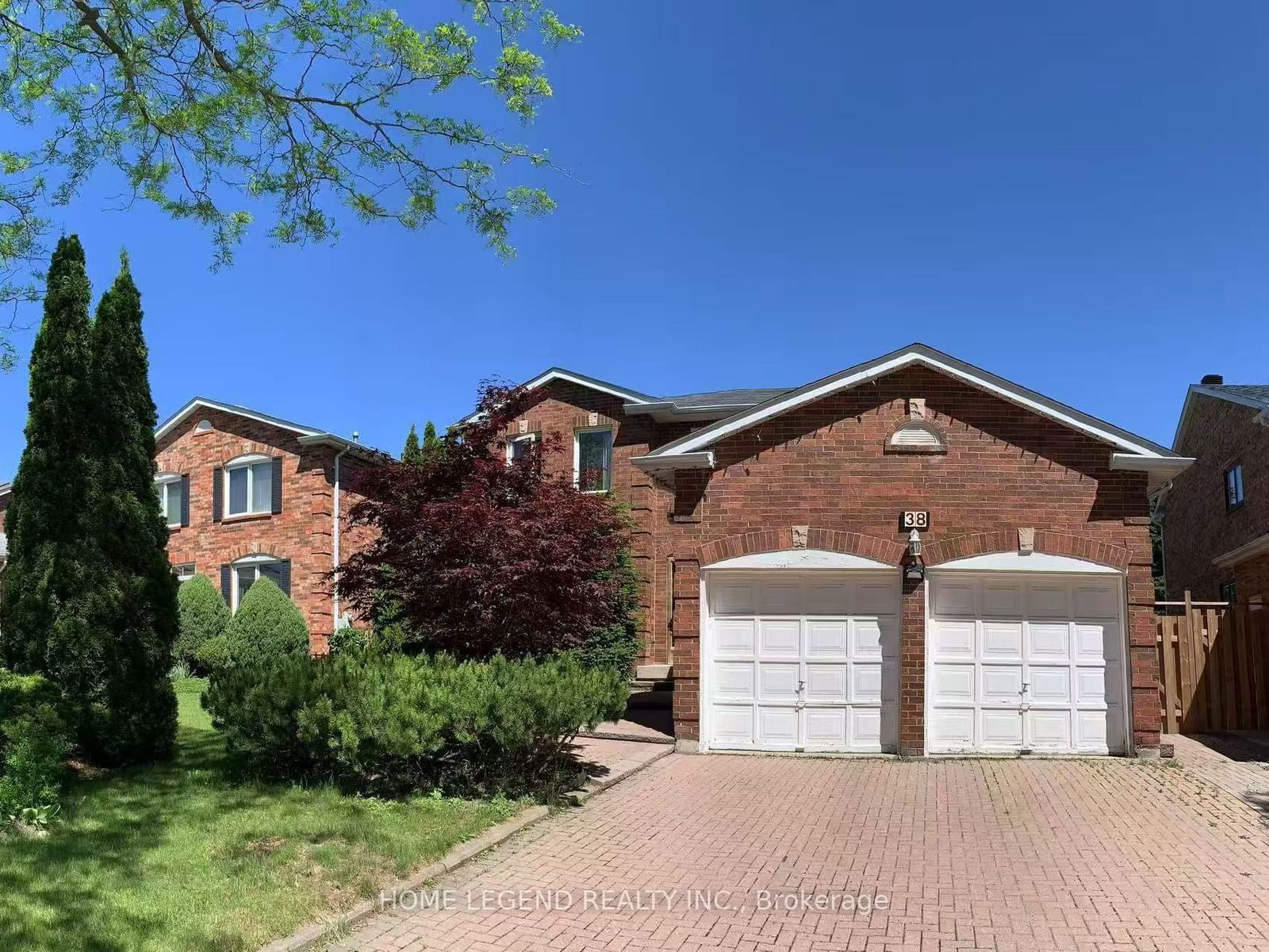 Detached House for sale at 38 Lancashire Road, Markham, Unionville, L3R 8K1 - MLS: N11976569