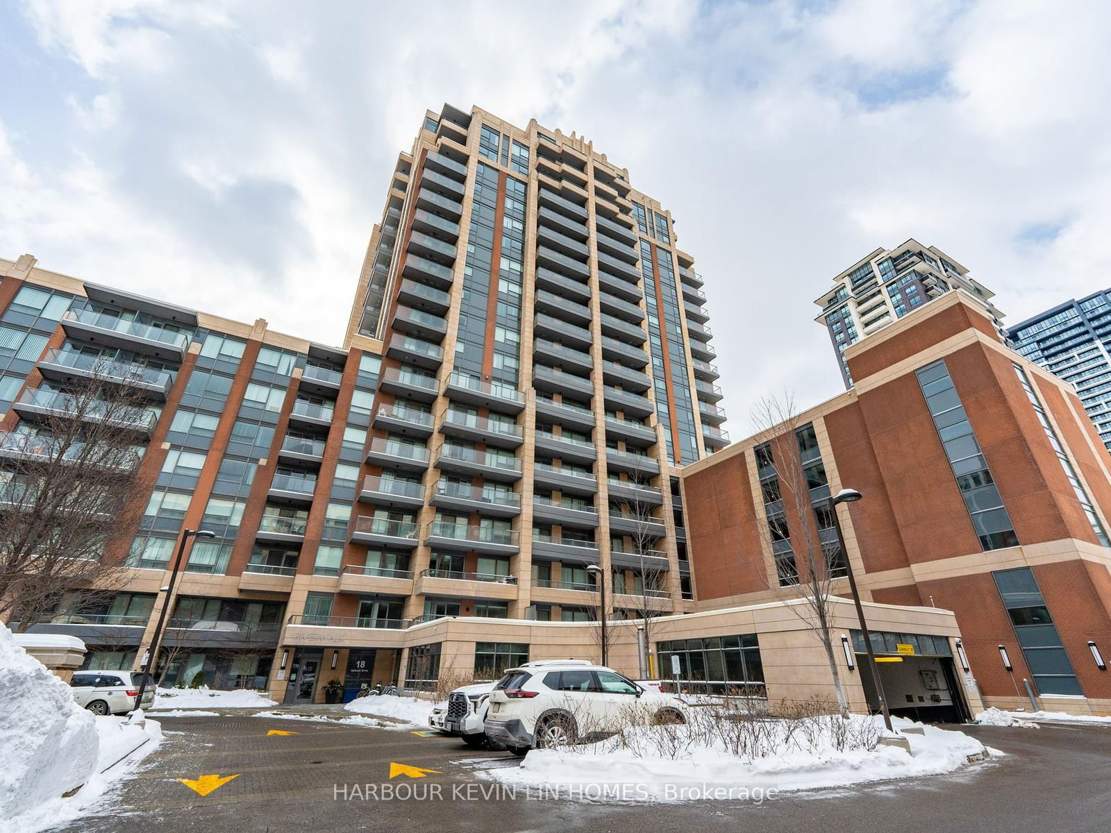 Condo sold at 1910-18 Uptown Drive, Markham, Unionville, L3R 5M5 - MLS: N11976684