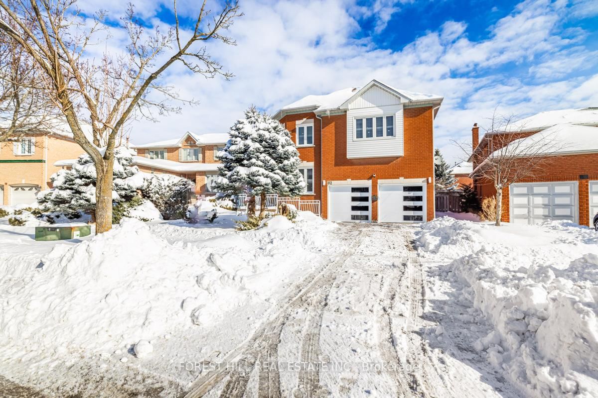 Detached House for sale at 82 Devonsleigh Boulevard, Richmond Hill, Devonsleigh, L4S 1H2 - MLS: N11976704