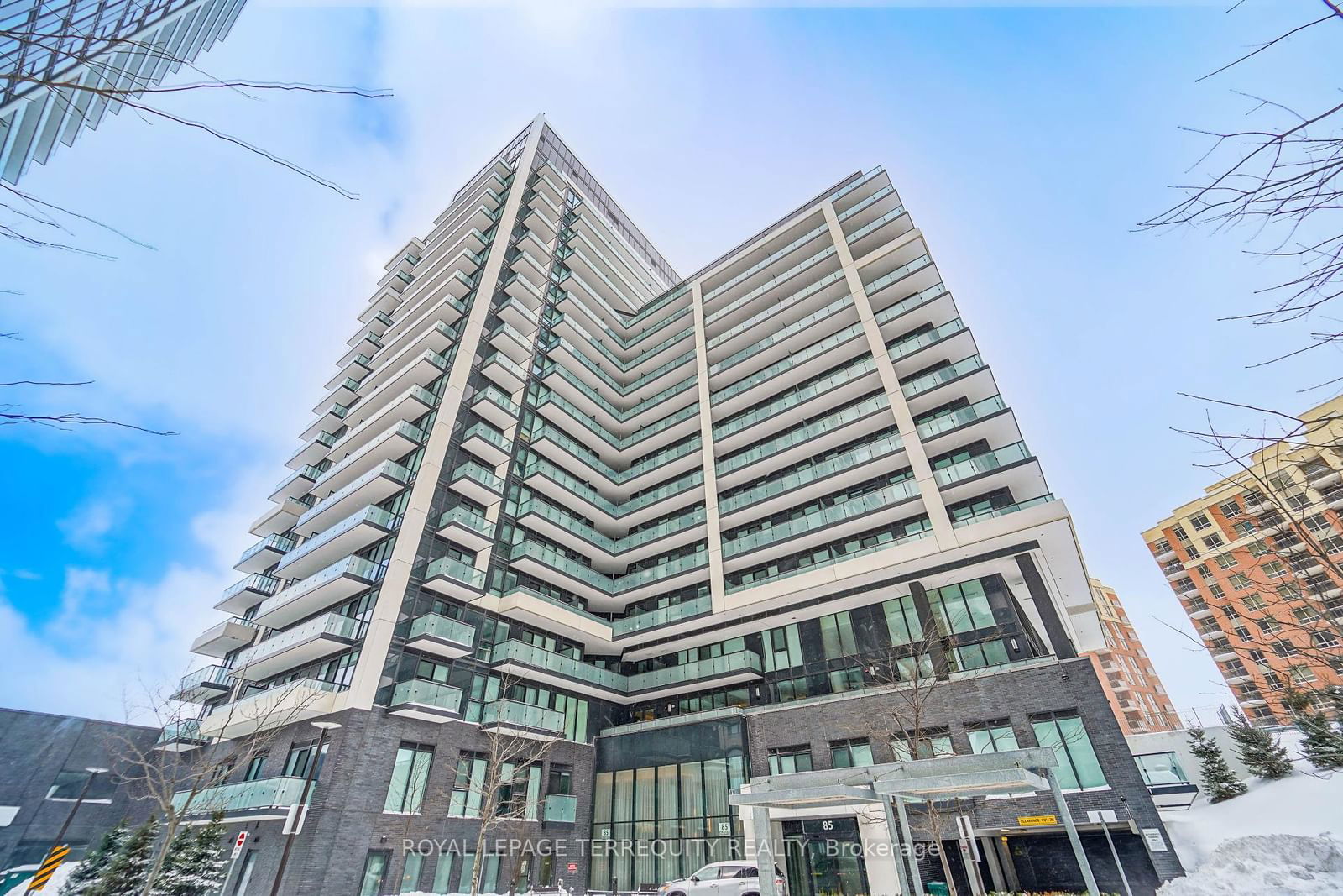 Condo for sale at 302-85 Oneida Crescent, Richmond Hill, Langstaff, L4B 0H4 - MLS: N11976883