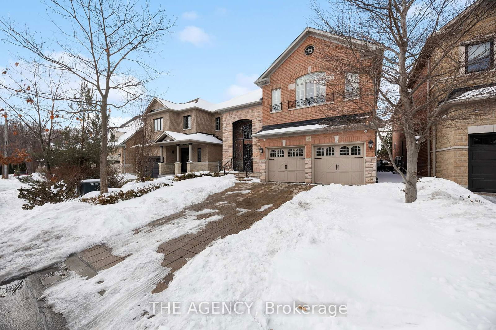 Detached House for sale at 20 Shalom Aleichem Court, Vaughan, Patterson, L4J 0E5 - MLS: N11976977