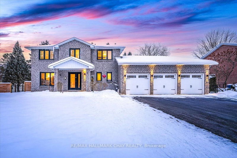 1 Ramsden Cres, East Gwillimbury - Sharon image-0-0