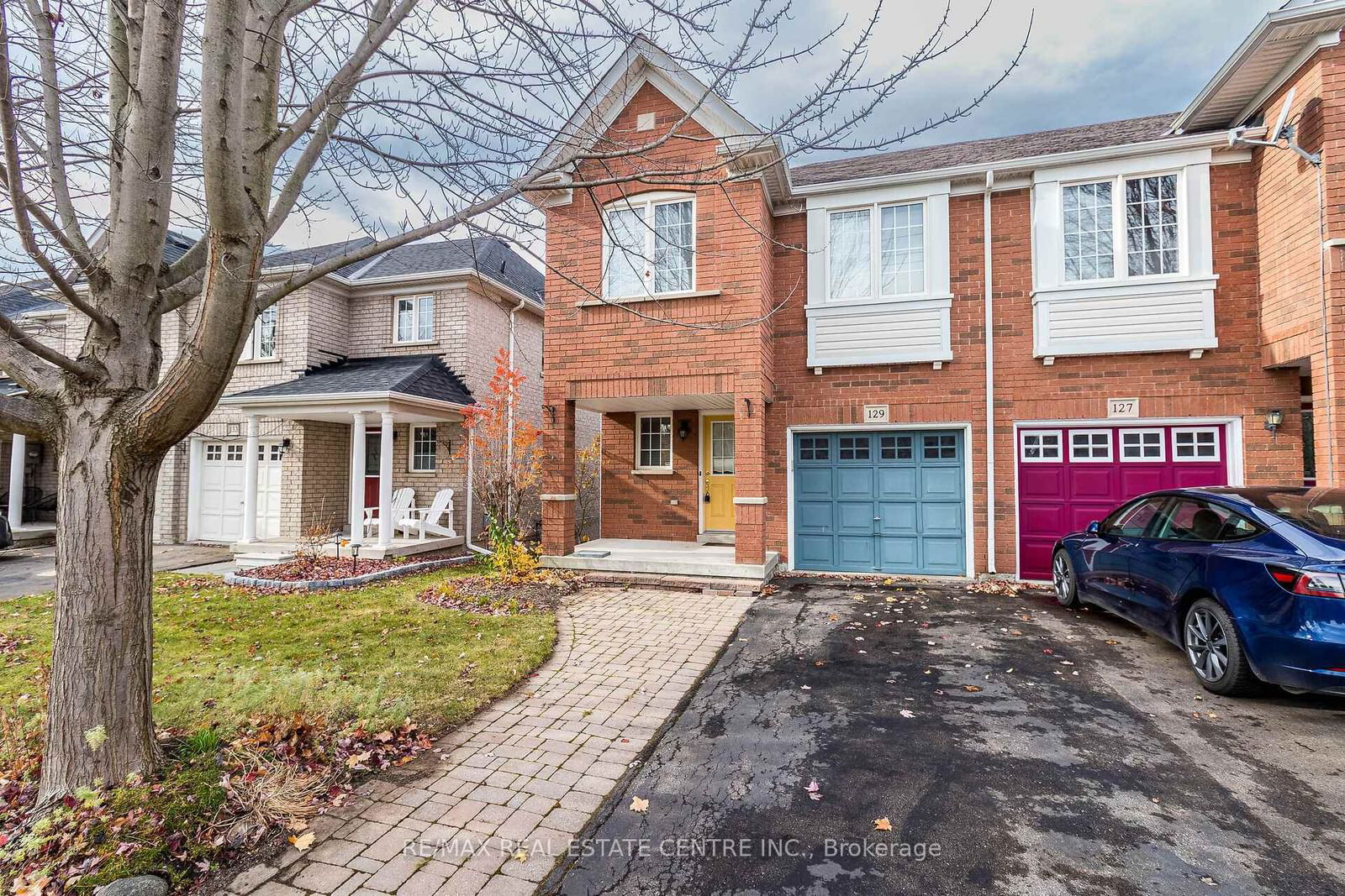 Townhouse for sale at 129 Hartford Crescent, Newmarket, Summerhill Estates, L3X 2Z4 - MLS: N11978527