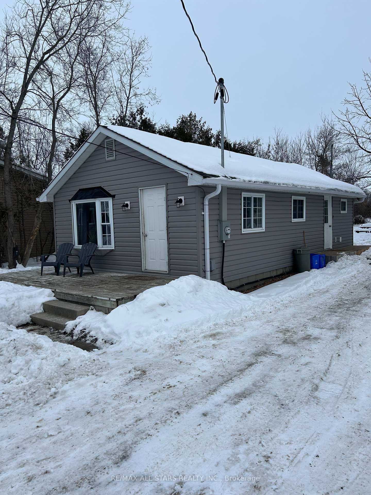 Building at 23495 Lakeridge Road, Brock, Cannington